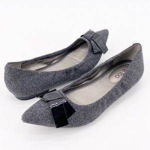 Me too Womens Size 9M Paige12 Pointy Toe Flats